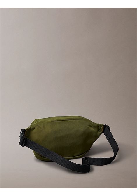 Marsupio in nylon con logo monogramma CALVIN KLEIN | LV04D3116GLLP